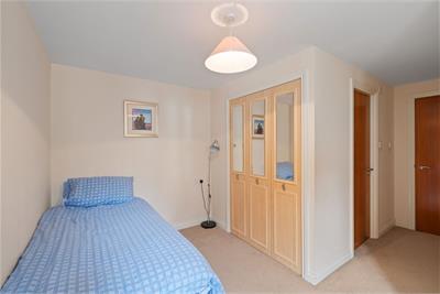 14/9 Old Tolbooth Wynd, Edinburgh, EH8 8EQ - image 12