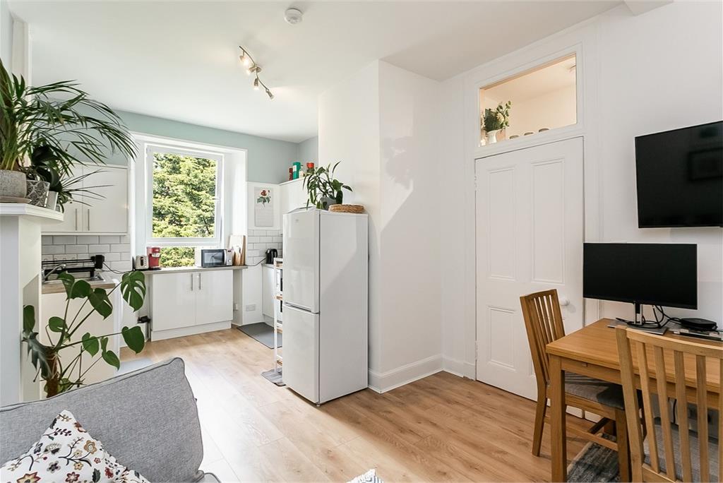 11/16 Smithfield Street,
Edinburgh,
EH11 2PG - image 10