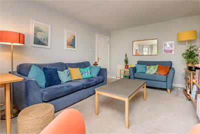 26/1 Sinclair Place, Gorgie, Edinburgh, EH11 1AN - image 4
