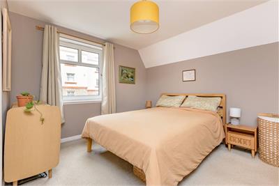 26/1 Sinclair Place, Gorgie, Edinburgh, EH11 1AN - image 8