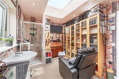 26 Woodmill Road, Dunfermline, KY11 4AF - image 16