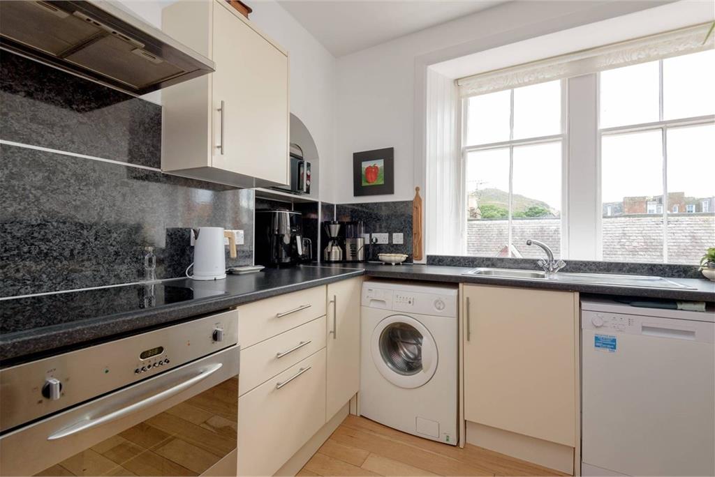 13G Melbourne Place, North Berwick, EH39 4JR - image 7
