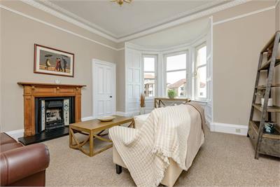 68 (2F2), Blackford Avenue, Blackford, Edinburgh, EH9 3ER - image 3
