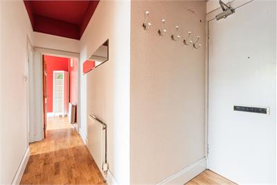 10 (2F2) Howden Street, Edinburgh, EH8 9HL - image 12