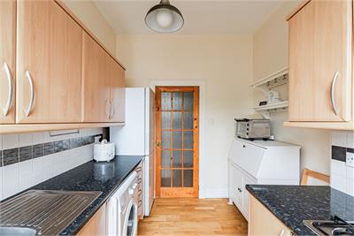 10 (2F2) Howden Street, Edinburgh, EH8 9HL - image 5
