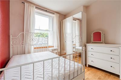 10 (2F2) Howden Street, Edinburgh, EH8 9HL - image 7