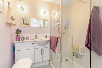 173 (flat 117) Carlyle Court, Comely Bank Road, Edinburgh, EH4 1DH - image 10