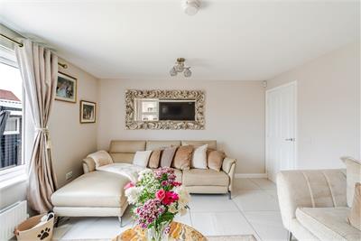 15 Gardyveen Court, Bilston, Roslin, EH25 9AG - image 4