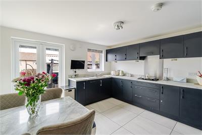 15 Gardyveen Court, Bilston, Roslin, EH25 9AG - image 5