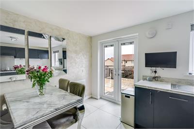 15 Gardyveen Court, Bilston, Roslin, EH25 9AG - image 8