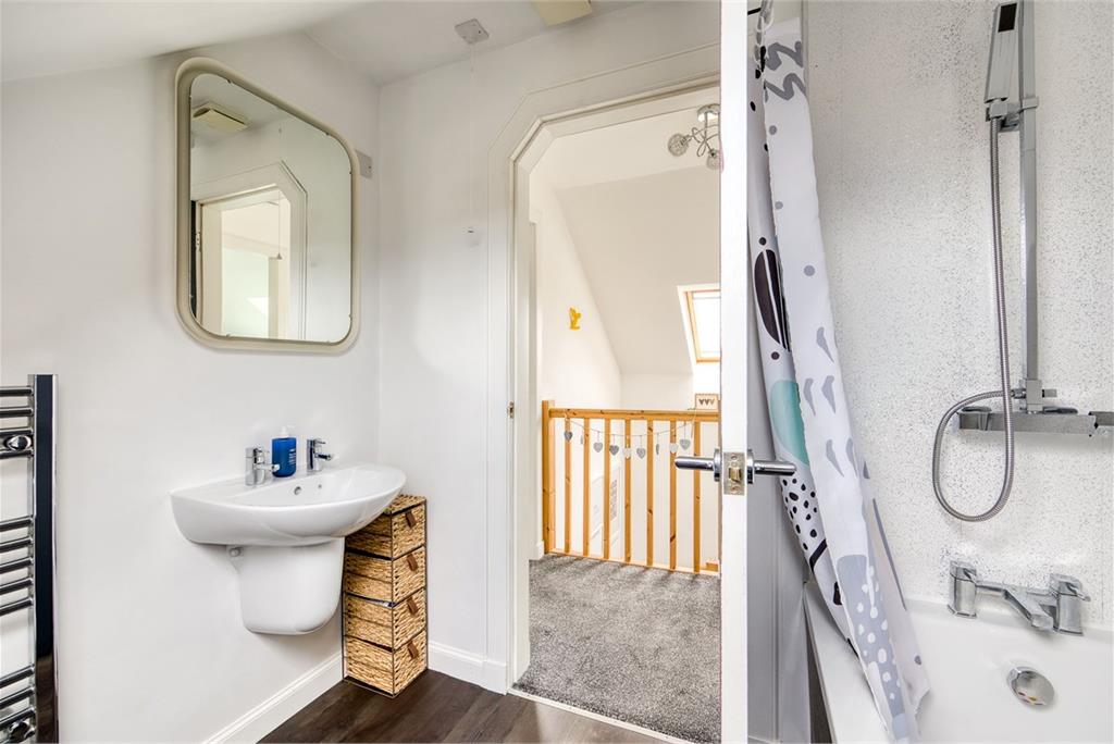 4 Prospect Bank Place,
Edinburgh,
EH6 7PX - image 20