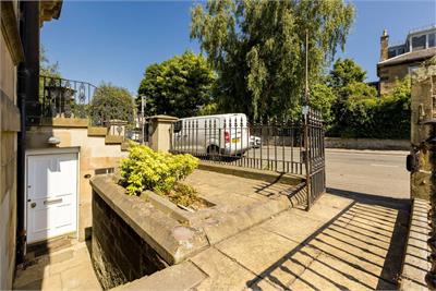 2b Merchiston Avenue, Edinburgh, EH10 4NU - image 16