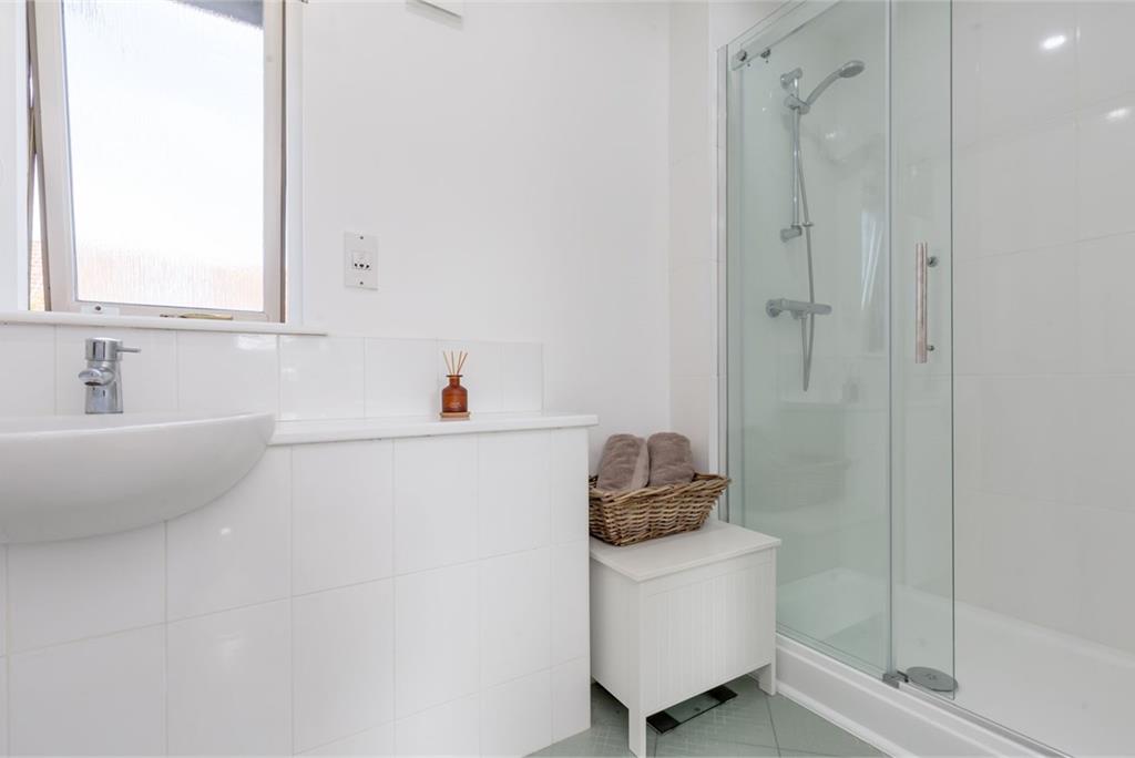 17 Muirfield Grove, Gullane, East Lothian, EH31 2EW - image 11
