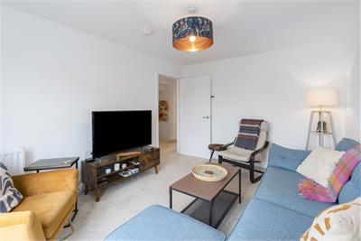 9 Desmoulins Drive, Newton Village, By Danderhall EH22 1GL - image 5