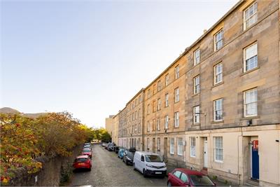 5/4, 1F1, Parkside Street, Edinburgh, EH8 9RL - image 2