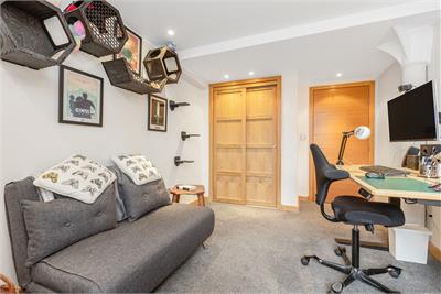 33/21 Water Street, The Shore, Edinburgh, EH6 6SZ - image 13