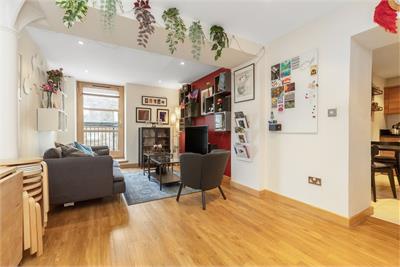 33/21 Water Street, The Shore, Edinburgh, EH6 6SZ - image 3