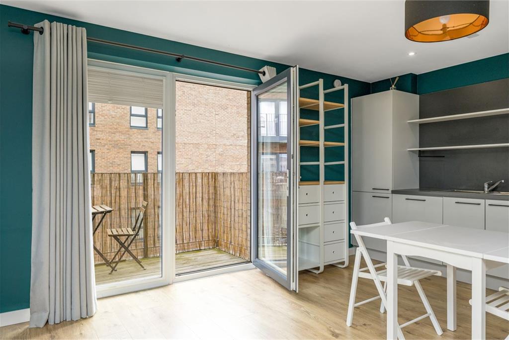 22/23 Pillans place, Edinburgh, EH6 7AZ - image 4