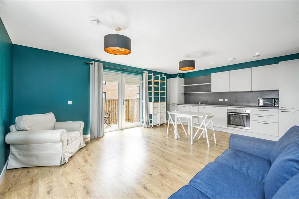 22/23 Pillans place, Edinburgh, EH6 7AZ - image 1