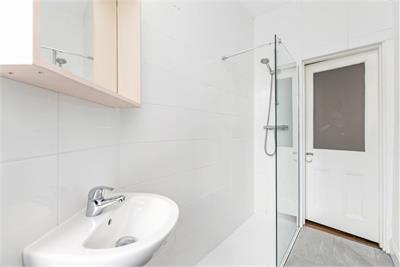 98/2 East Claremont Street, Edinburgh, EH7 4JZ - image 9