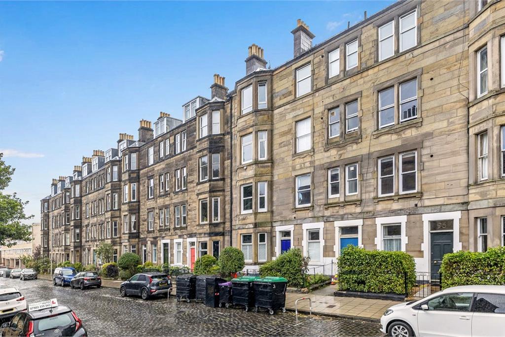 98/2 East Claremont Street, Edinburgh, EH7 4JZ - image 1
