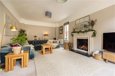 The Ridge, Hydro Gardens, Innerleithen Road, Peebles, EH45 8BQ - image 3