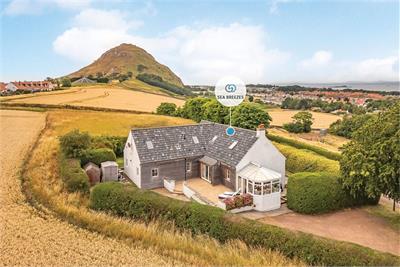 Sea Breezes, Heugh Brae, North Berwick, East Lothian, EH39 5NW - image 1