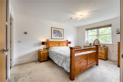 21 Shiel Hall Crescent, Rosewell, EH24 9DD - image 10