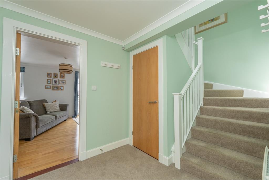 10/7 McDonald Road,
Edinburgh,
EH7 4LZ - image 9