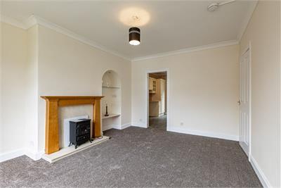 18 Glebe Place, Galashiels, TD1 3JW - image 3