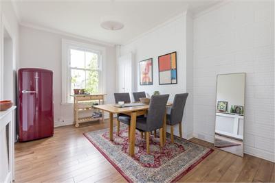 24/2 Windsor Place, Portobello, EH15 2AE - image 6