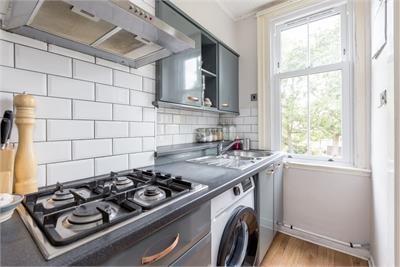 24/2 Windsor Place, Portobello, EH15 2AE - image 9