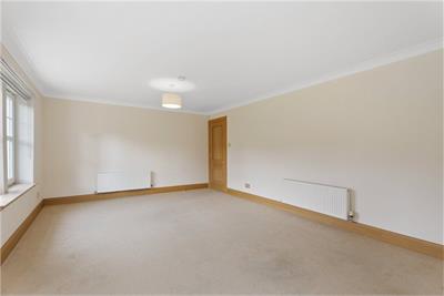 14 Ibris Place,
North Berwick,
East Lothian,
EH39 4DF - image 13