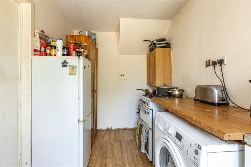 15 Kenilworth Avenue, Galashiels, TD1 2DG - image 5