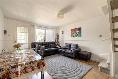 29 Bughtlin Park, East Craigs, Edinburgh, EH12 8UR - image 4