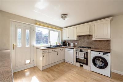 29 Bughtlin Park, East Craigs, Edinburgh, EH12 8UR - image 7