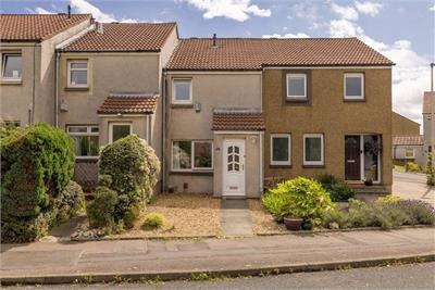 29 Bughtlin Park, East Craigs, Edinburgh, EH12 8UR - image 1