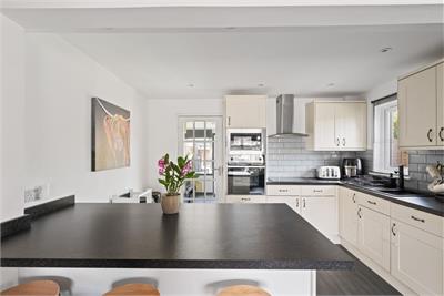 1 Vexhim Park, Duddingston, Edinburgh, EH15 3SB - image 4