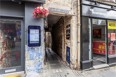 1/2 Jackson's Close, 209 High Street, Edinburgh, EH1 1PZ - image 16
