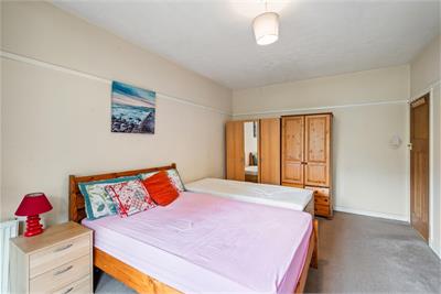 87 Carrick Knowe Avenue, Edinburgh, EH12 7DE - image 12