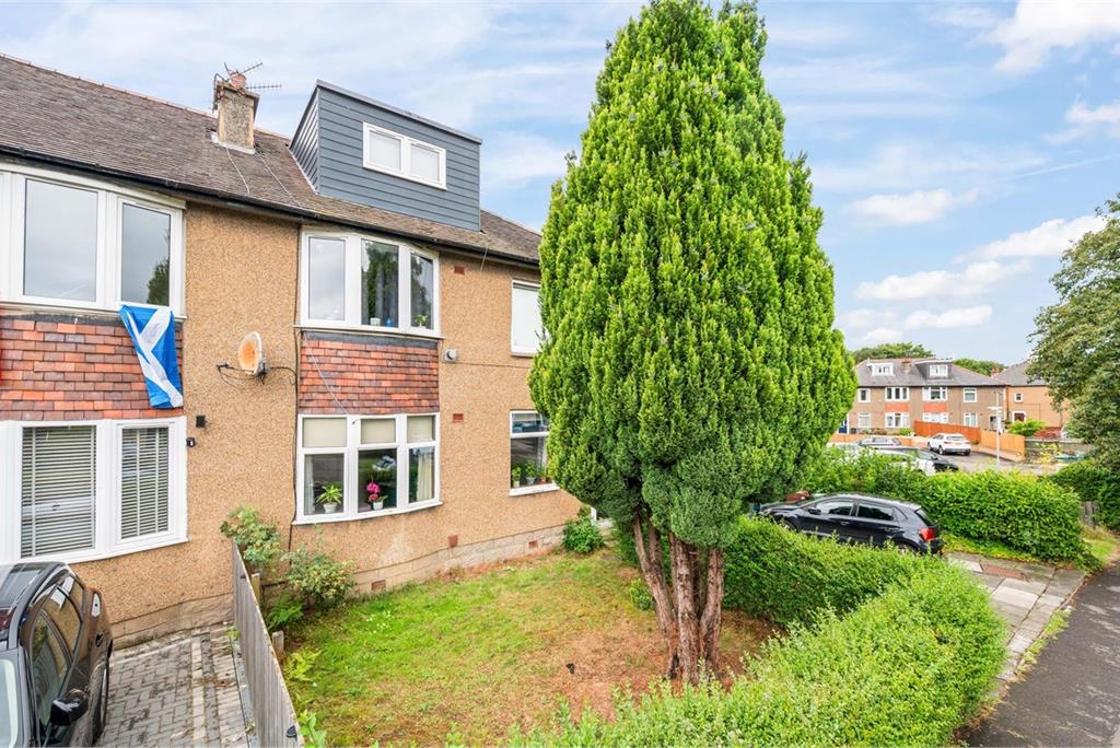 87 Carrick Knowe Avenue,
Edinburgh,
EH12 7DE - image 25