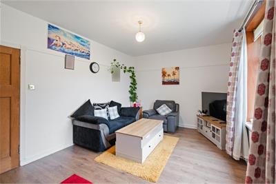 87 Carrick Knowe Avenue, Edinburgh, EH12 7DE - image 5