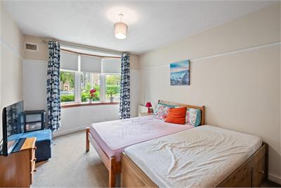 87 Carrick Knowe Avenue, Edinburgh, EH12 7DE - image 10