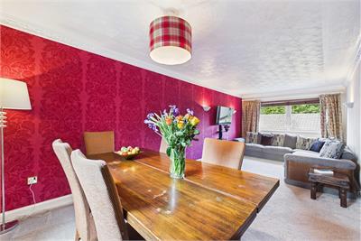 13/2 Eildon Terrace, Edinburgh, EH3 5NL - image 11