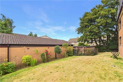 13/2 Eildon Terrace, Edinburgh, EH3 5NL - image 24