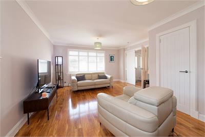 9 Kirktoun Gardens, , Tillicoultry, FK13 6PG - image 5
