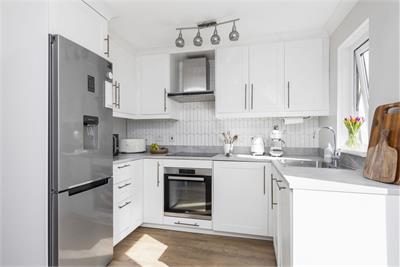 260 The Murrays Brae, Edinburgh, EH17 8UL - image 4