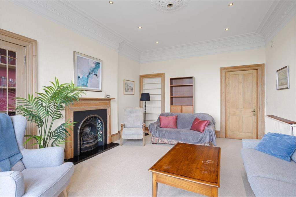 27 (2F1) Merchiston Crescent, Edinburgh, EH10 5AJ - image 3