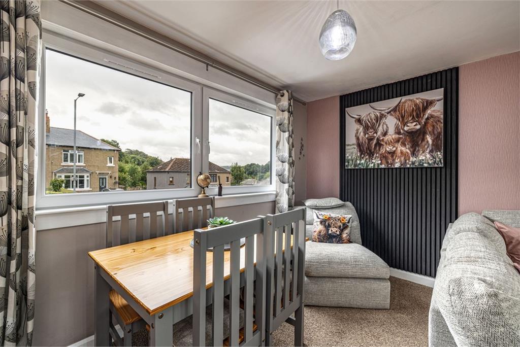 10 Glenfield Crescent, Galashiels, TD1 2AR - image 8