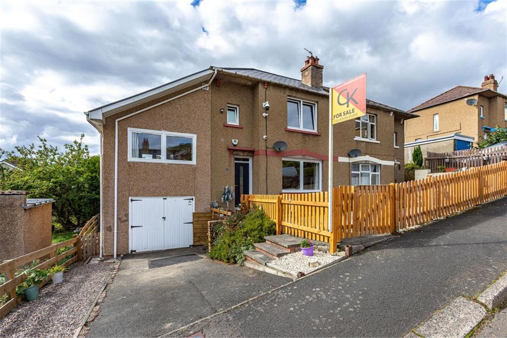 10 Glenfield Crescent, Galashiels, TD1 2AR - image 1